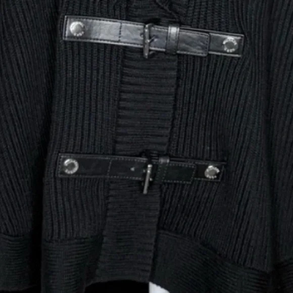 Michael Kors Black Sweater Knit Shrug Vest w/ Belts & Faux Fur Collar Medium P - Picture 6 of 6